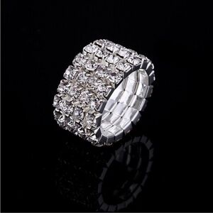 Silver Crystal Rhinestone Stretch Band Ring New Size 6 5 or 5.5